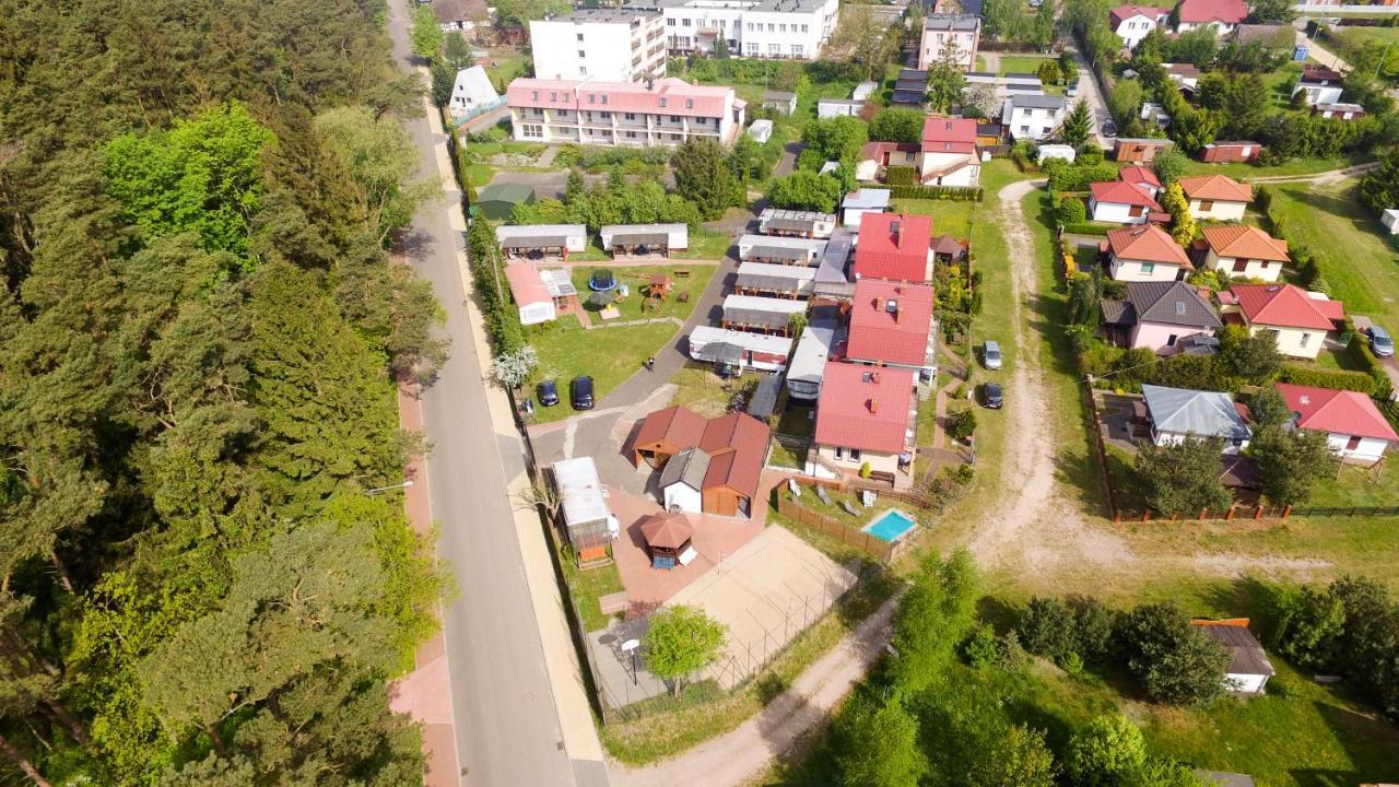 O.W. "Joasia I Maciek" Hotel Jarosławiec Exterior foto