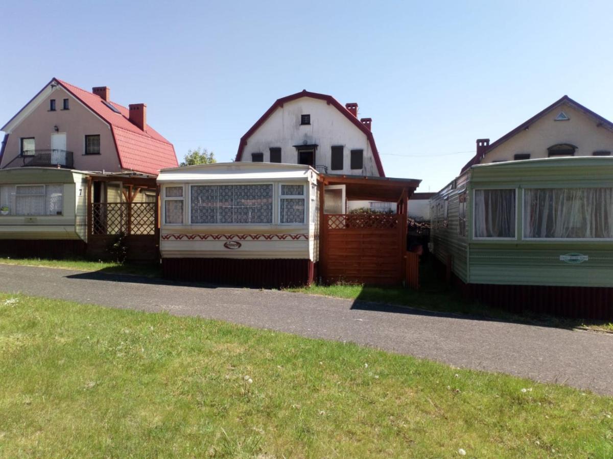 O.W. "Joasia I Maciek" Hotel Jarosławiec Exterior foto