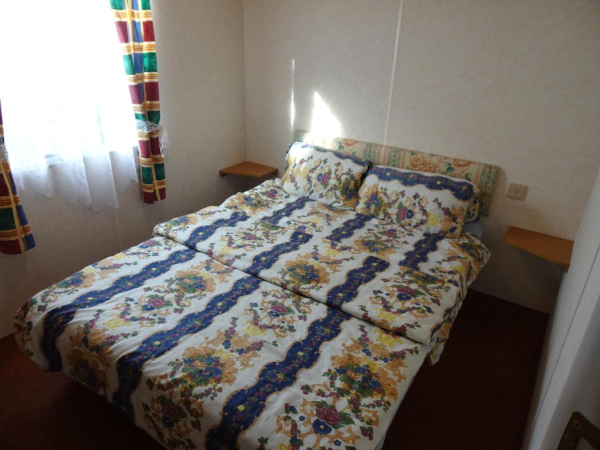 O.W. "Joasia I Maciek" Hotel Jarosławiec Exterior foto